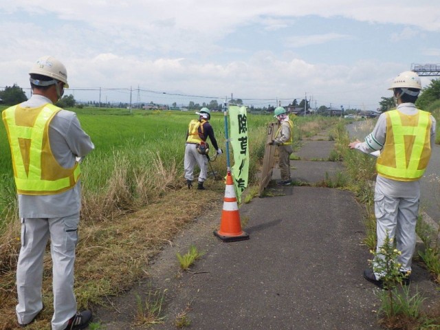 水沢除草 作業状況